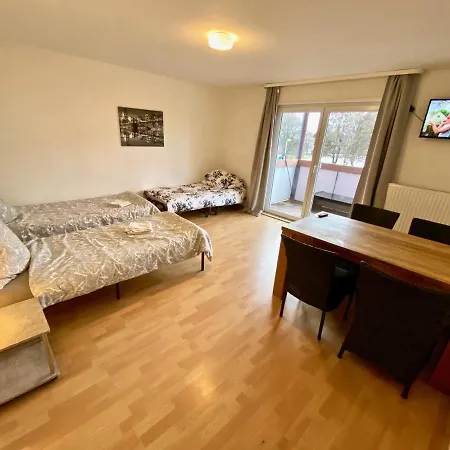 Gemuetliches Wg-zimmer 4, Zentral In Daire