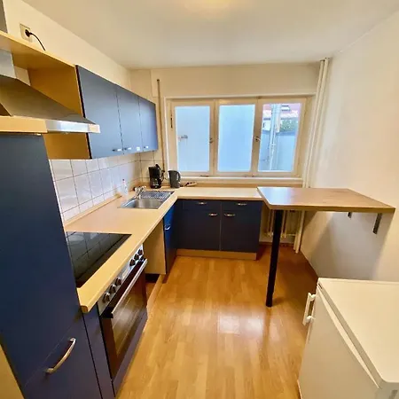 Daire Gemuetliches Wg-zimmer 4, Zentral In *